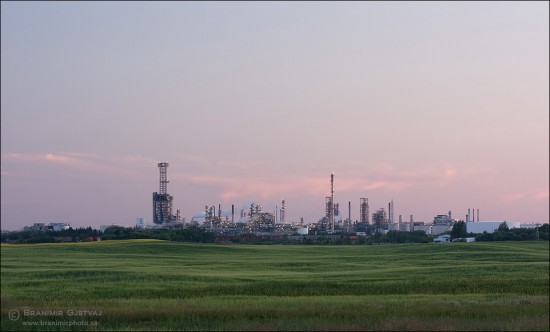 Husky Oil upgrader facility in Lloydminster at dusk.